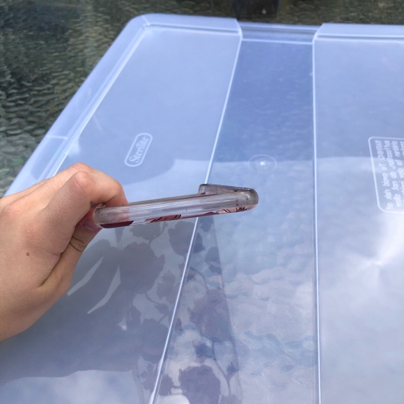 Kate spade iphone 8+ case - Picture 4 of 4